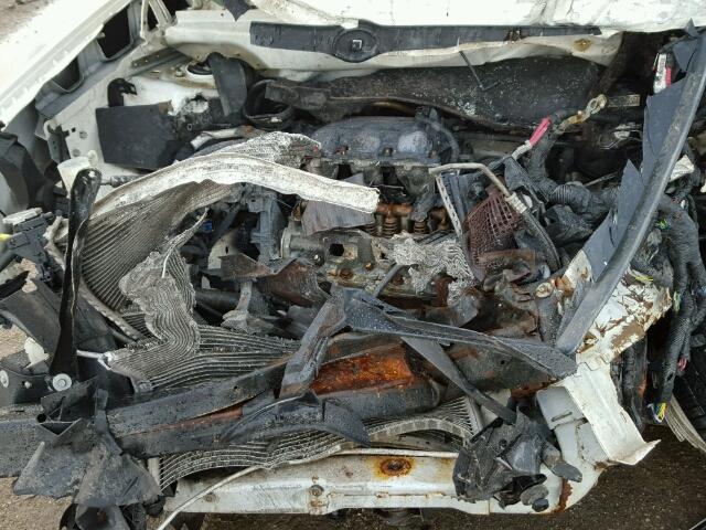 2A4RR5D19AR252621 - 2010 CHRYSLER TOWN & COU WHITE photo 7