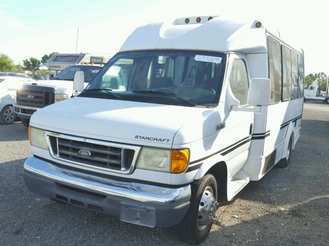 1FDWE35P86DA47437 - 2006 FORD ECONOLINE WHITE photo 2