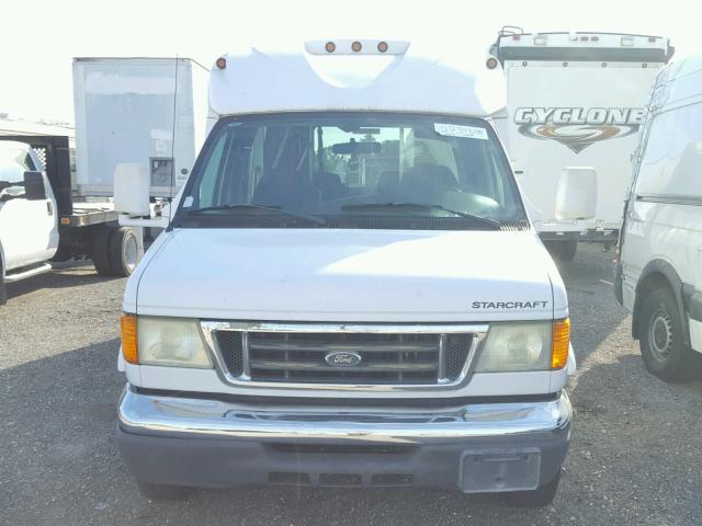 1FDWE35P86DA47437 - 2006 FORD ECONOLINE WHITE photo 9