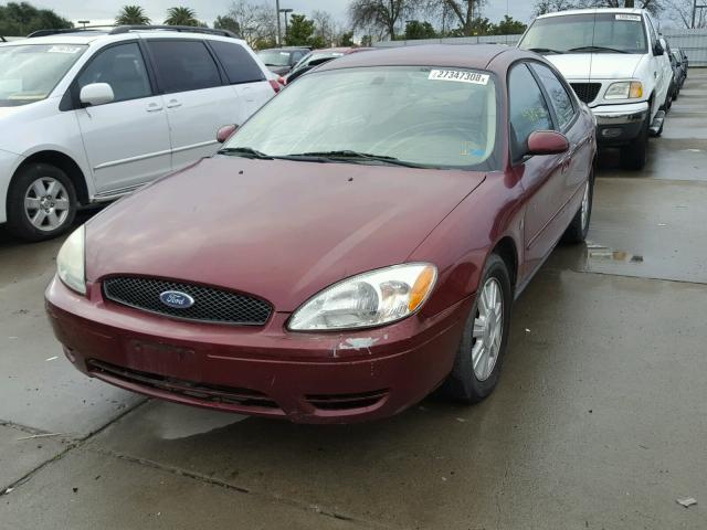 1FAHP56S75A254851 - 2005 FORD TAURUS SEL MAROON photo 2