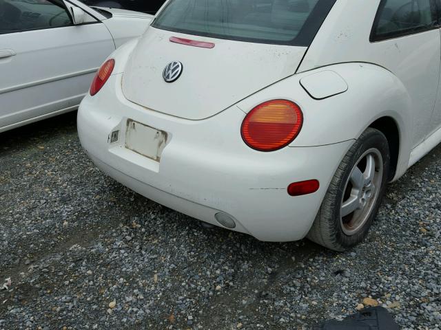 3VWCA21C0XM400434 - 1999 VOLKSWAGEN NEW BEETLE 白色 照片 9