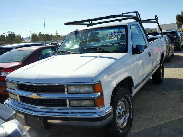 1GCGC24R9VE155036 - 1997 CHEVROLET GMT-400 C2 WHITE photo 2