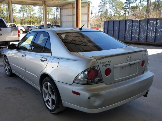 JTHBD192320051050 - 2002 LEXUS IS 300 SILVER photo 3