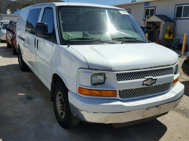 1GCGG29C191122456 - 2009 CHEVROLET EXPRESS G2 WHITE photo 1