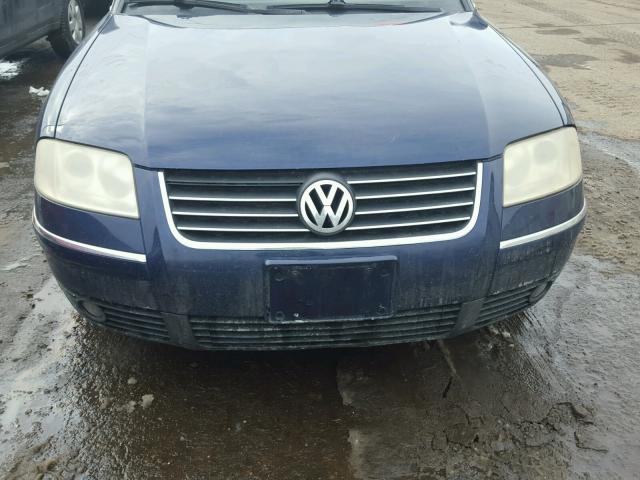 WVWRH63BX3P102336 - 2003 VOLKSWAGEN PASSAT GLX BLUE photo 9