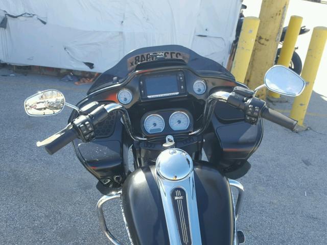 1HD1KTC13HB632686 - 2017 HARLEY-DAVIDSON FLTRXS ROA BLACK photo 5