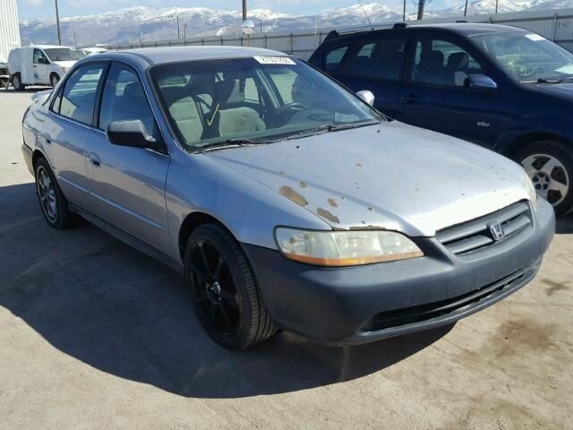 1HGCG55472A124542 - 2002 HONDA ACCORD LX SILVER photo 1