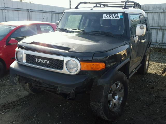 JTEBU11F770056383 - 2007 TOYOTA FJ CRUISER BLACK photo 2