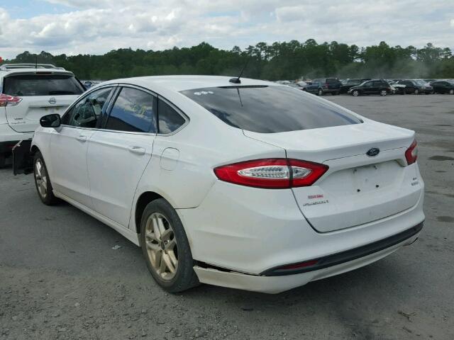 3FA6P0HR1DR326510 - 2013 FORD FUSION SE WHITE photo 4