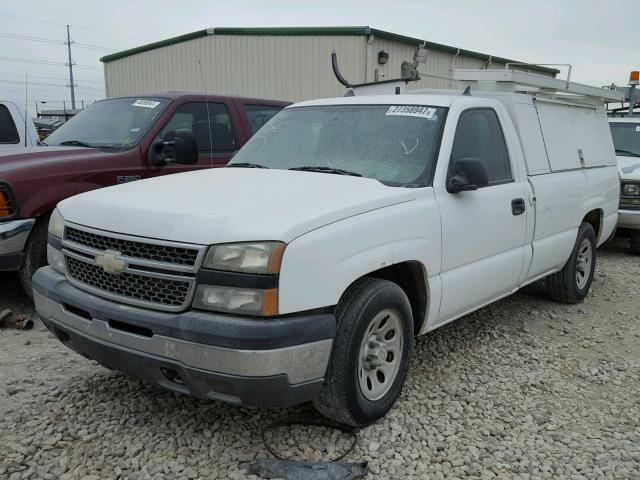 1GCEC14X67Z148959 - 2007 CHEVROLET SILVERADO WHITE photo 2