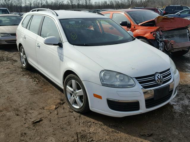 3VWPM71K69M273687 - 2009 VOLKSWAGEN JETTA SE WHITE photo 1