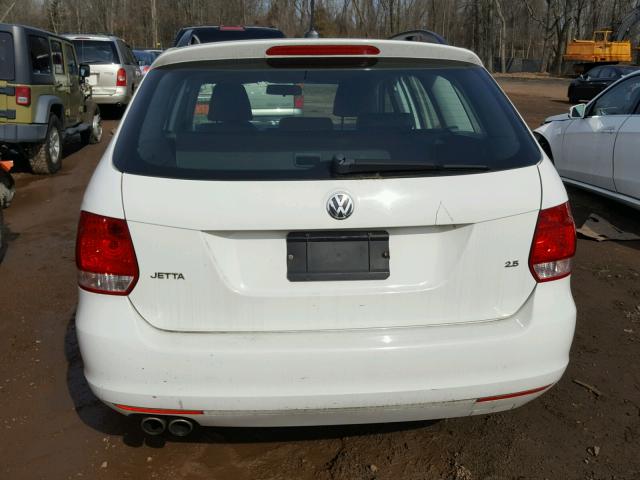 3VWPM71K69M273687 - 2009 VOLKSWAGEN JETTA SE WHITE photo 9