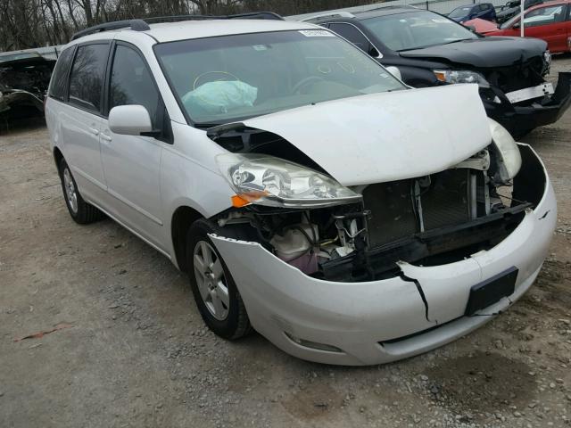 5TDZA22C46S547009 - 2006 TOYOTA SIENNA XLE WHITE photo 1