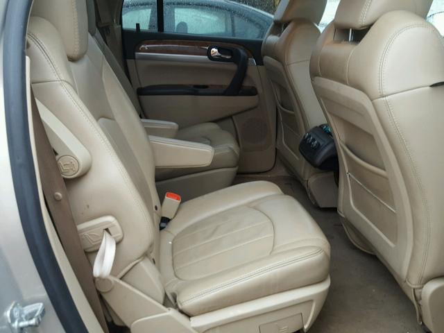 5GAER23778J105657 - 2008 BUICK ENCLAVE CX TAN photo 6