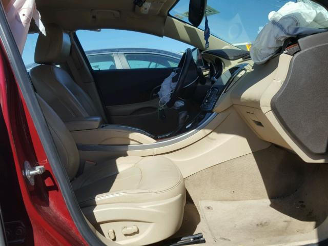 1G4GC5EG3AF115050 - 2010 BUICK LACROSSE C RED photo 5