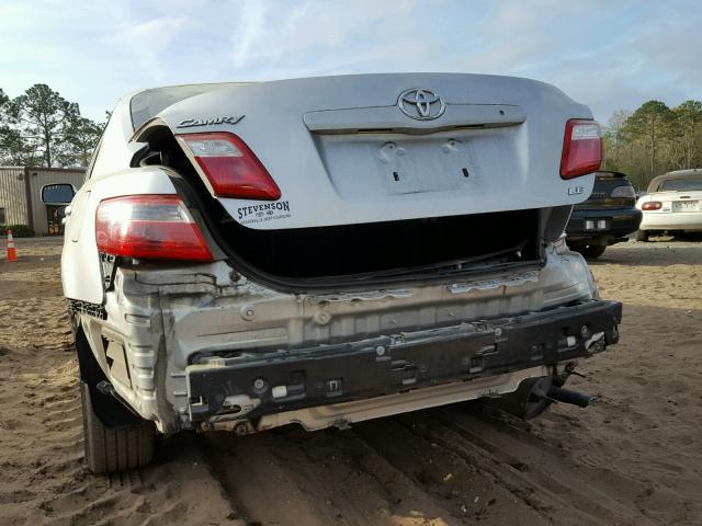 4T1BE46K77U066229 - 2007 TOYOTA CAMRY NEW SILVER photo 9