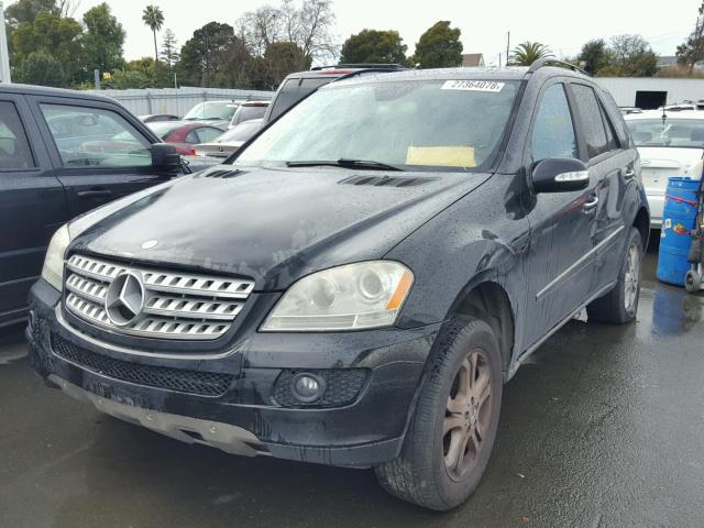 4JGBB75E76A068083 - 2006 MERCEDES-BENZ ML 500 BLACK photo 2