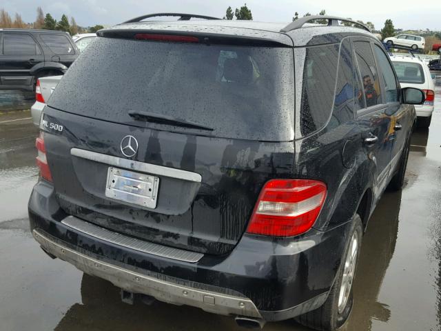 4JGBB75E76A068083 - 2006 MERCEDES-BENZ ML 500 BLACK photo 4