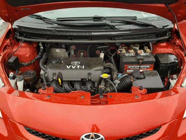 JTDBT923981293186 - 2008 TOYOTA YARIS RED photo 7