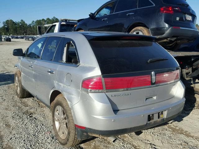 2LMDJ6JC9ABJ25900 - 2010 LINCOLN MKX SILVER photo 3