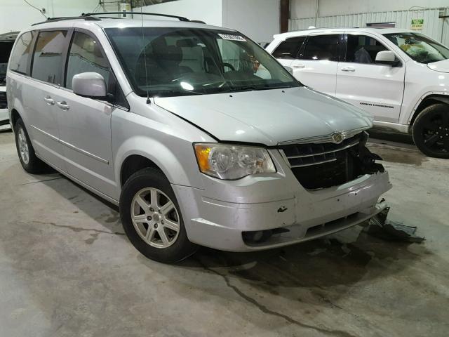 2A8HR54149R612979 - 2009 CHRYSLER TOWN & COU SILVER photo 1