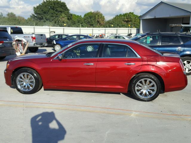 2C3CCAET6DH672647 - 2013 CHRYSLER 300C RED photo 9