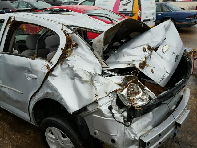 1G1AL55F367739507 - 2006 CHEVROLET COBALT LT SILVER photo 9