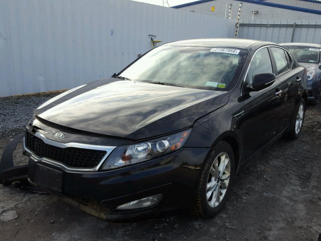 KNAGN4A75B5054593 - 2011 KIA OPTIMA EX BLACK photo 2