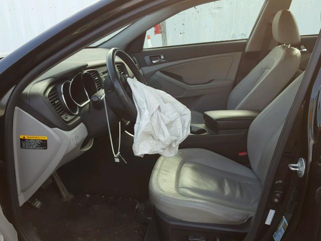 KNAGN4A75B5054593 - 2011 KIA OPTIMA EX BLACK photo 5