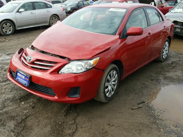 5YFBU4EE4DP134384 - 2013 TOYOTA COROLLA BA RED photo 2