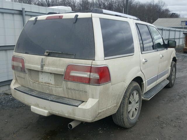 5LMFU28507LJ25284 - 2007 LINCOLN NAVIGATOR 奶油色 照片 4