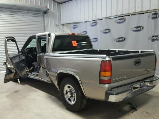 2GCEC19V211296730 - 2001 CHEVROLET SILVERADO SILVER photo 3