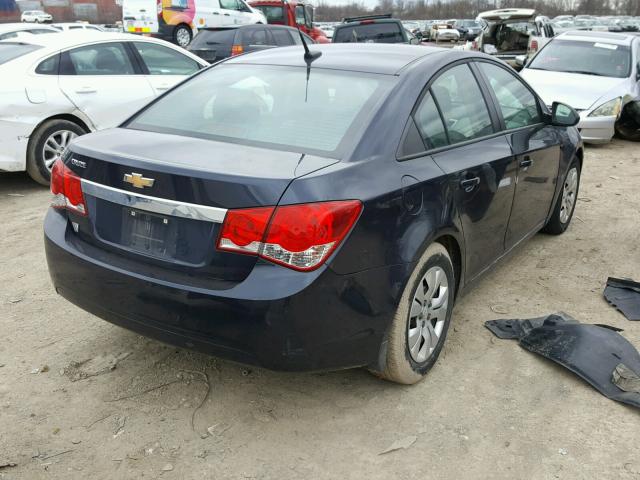 1G1PA5SH9E7137375 - 2014 CHEVROLET CRUZE LS CHARCOAL photo 4