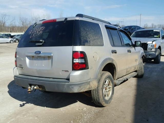 1FMEU73E96UA99425 - 2006 FORD EXPLORER X SILVER photo 4