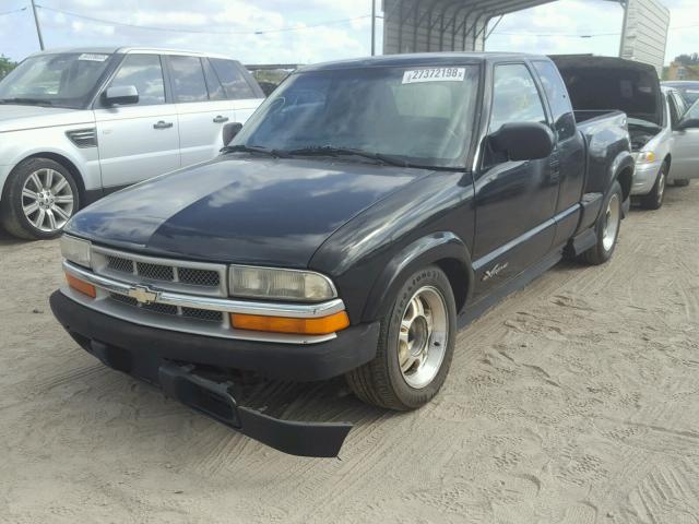 1GCCS19W518141072 - 2001 CHEVROLET S TRUCK S1 BLACK photo 2