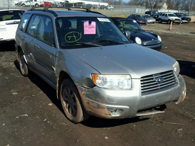 JF1SG65616H749216 - 2006 SUBARU FORESTER 2 SILVER photo 1