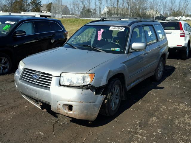 JF1SG65616H749216 - 2006 SUBARU FORESTER 2 SILVER photo 2