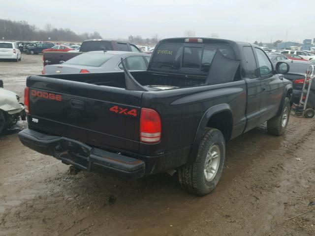 1B7GG23Y3VS256023 - 1997 DODGE DAKOTA BLACK photo 4