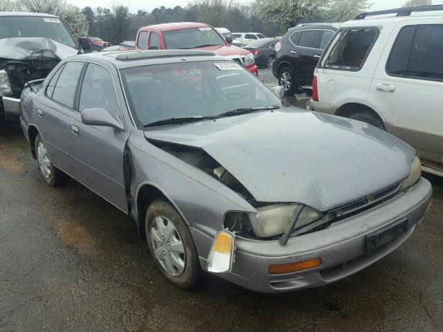 4T1SK12E9SU510985 - 1995 TOYOTA CAMRY LE GRAY photo 1