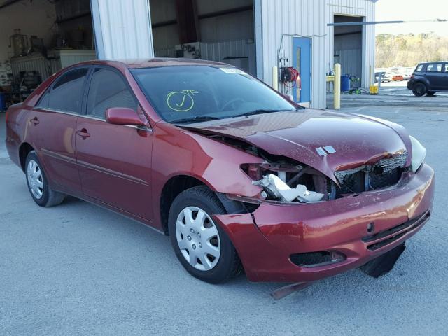 JTDBE32K420012391 - 2002 TOYOTA CAMRY LE RED photo 1