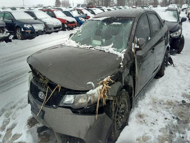 KNAFT4A2XA5247665 - 2010 KIA FORTE LX BROWN photo 9