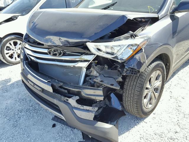 5XYZT3LB2GG352658 - 2016 HYUNDAI SANTA FE S BLUE photo 9