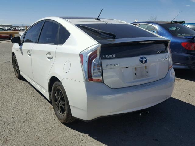 JTDKN3DU8C5457008 - 2012 TOYOTA PRIUS WHITE photo 3