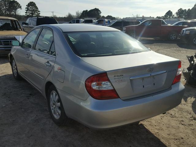 4T1BE32K53U180899 - 2003 TOYOTA CAMRY LE GRAY photo 3