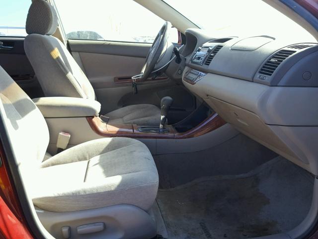 4T1BE30K62U106747 - 2002 TOYOTA CAMRY LE BURGUNDY photo 5