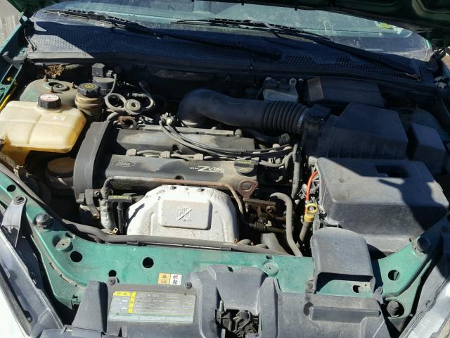 3FAFP31302R133866 - 2002 FORD FOCUS ZX3 GREEN photo 7