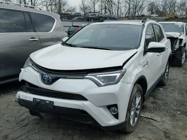 JTMDJREV6HD122079 - 2017 TOYOTA RAV4 HV LI WHITE photo 2