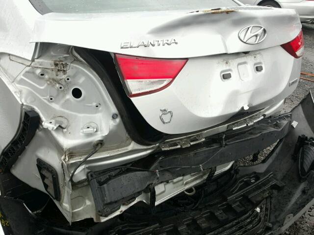 KMHDH4AE4CU288898 - 2012 HYUNDAI ELANTRA GL SILVER photo 9