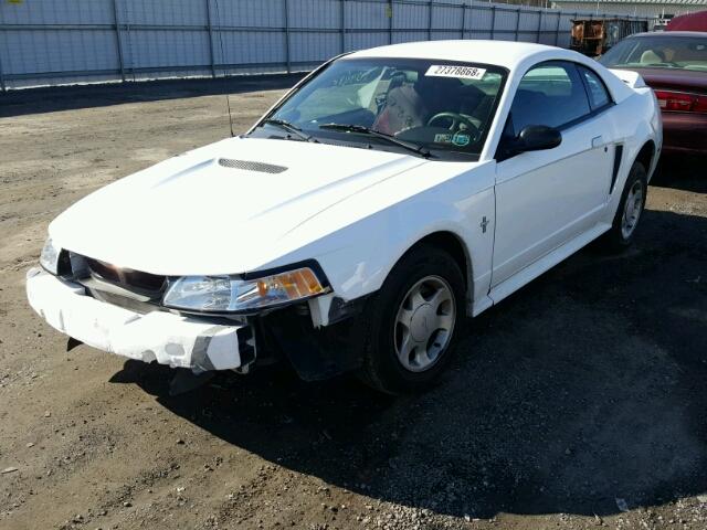 1FAFP4047YF286184 - 2000 FORD MUSTANG WHITE photo 2