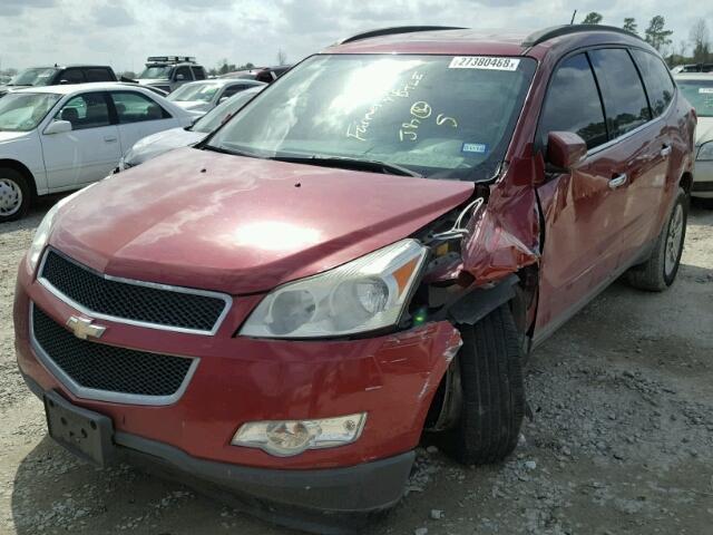 1GNKRGED3BJ157562 - 2011 CHEVROLET TRAVERSE L RED photo 2